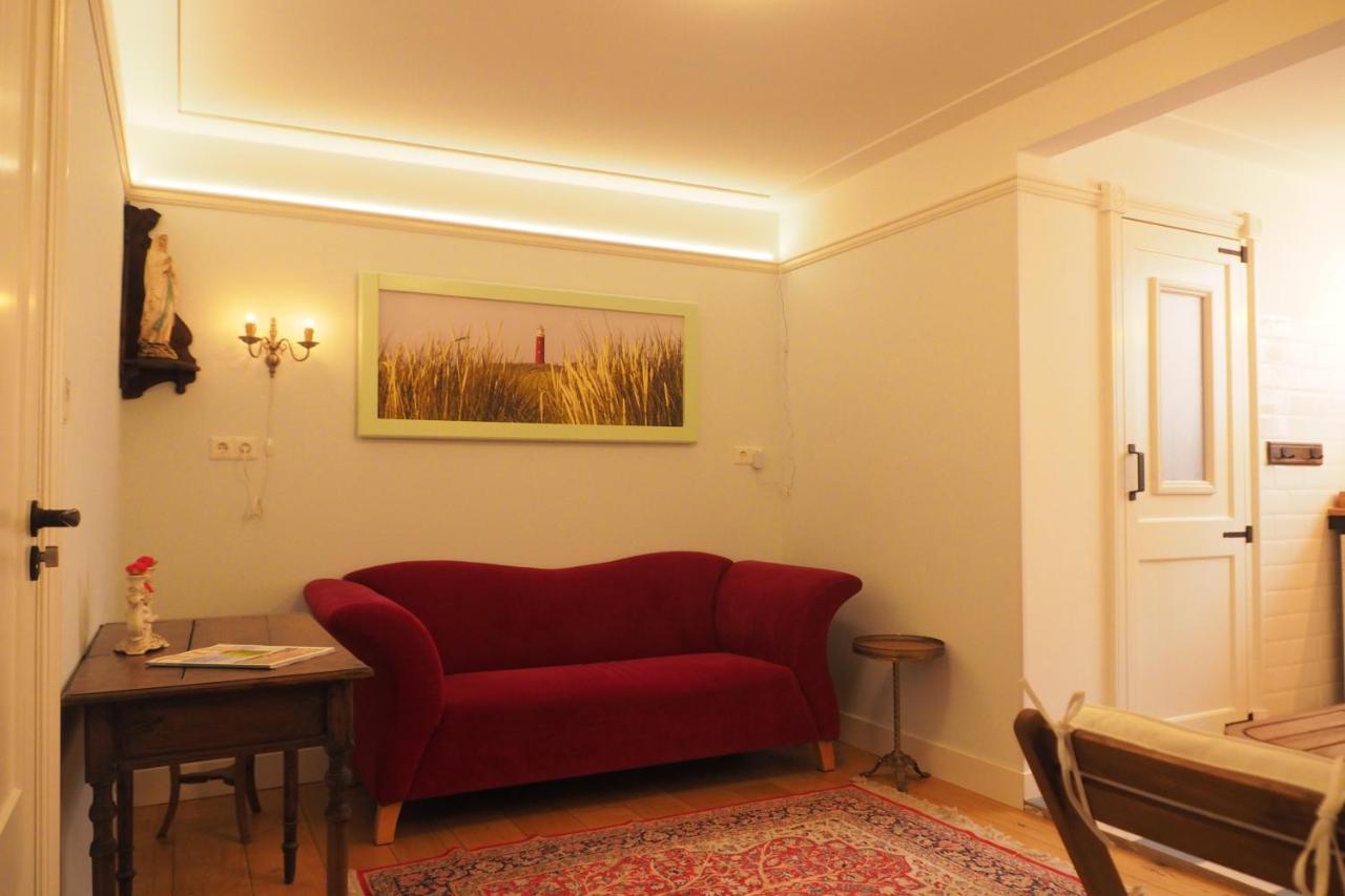 B&B Bureau Warmoesstraat 덴버크 외부 사진