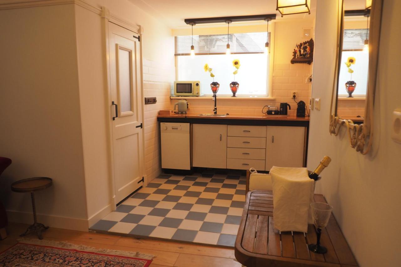B&B Bureau Warmoesstraat 덴버크 외부 사진
