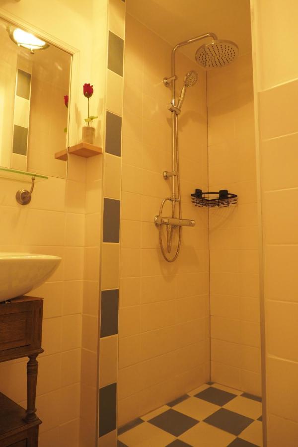 B&B Bureau Warmoesstraat 덴버크 외부 사진