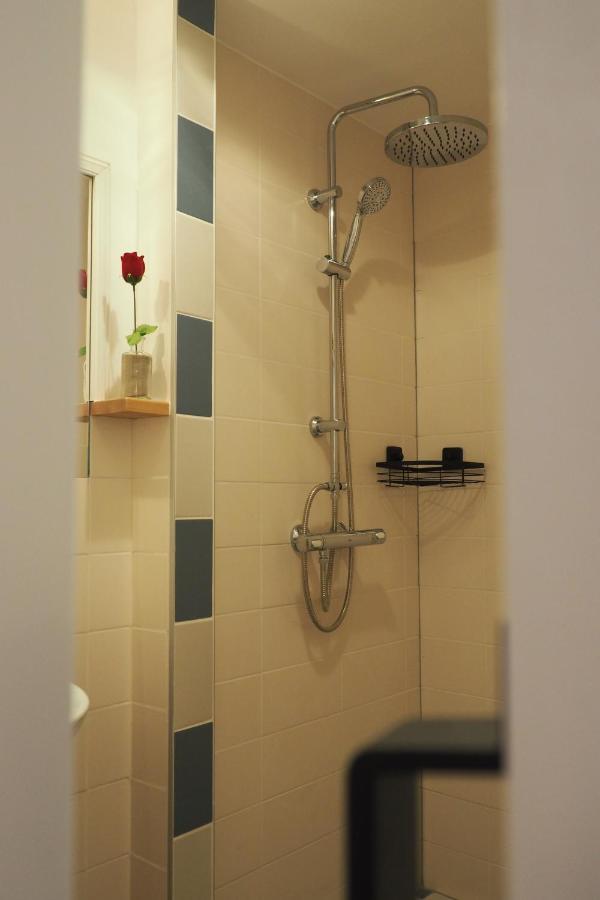B&B Bureau Warmoesstraat 덴버크 외부 사진