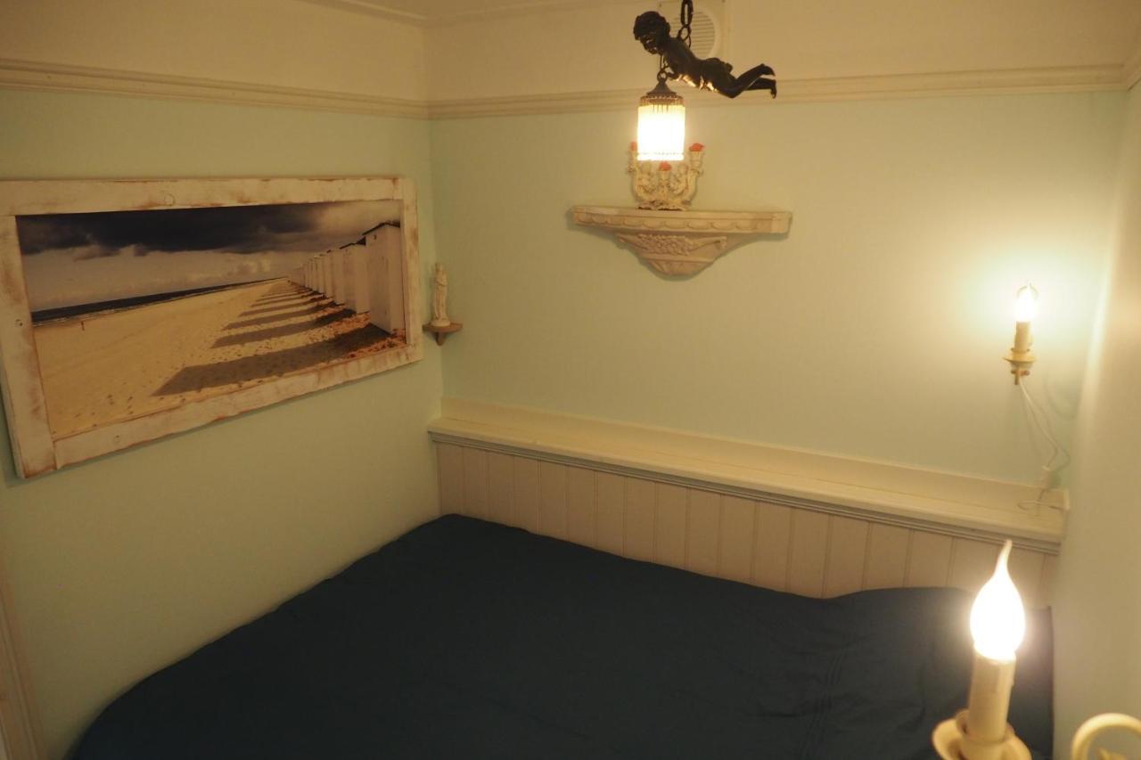 B&B Bureau Warmoesstraat 덴버크 외부 사진