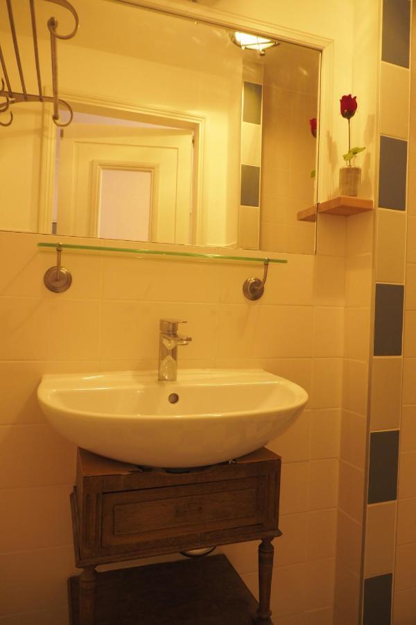 B&B Bureau Warmoesstraat 덴버크 외부 사진