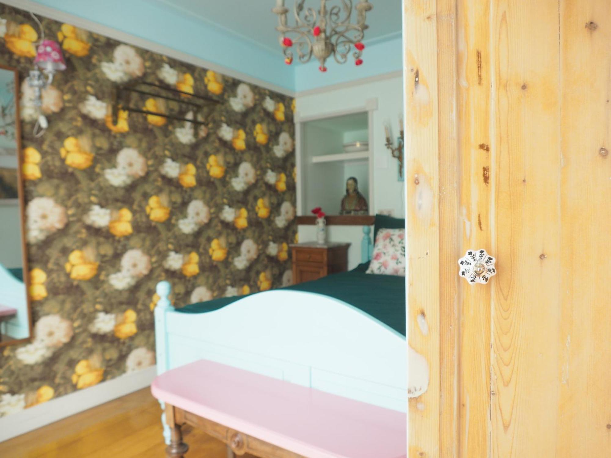 B&B Bureau Warmoesstraat 덴버크 외부 사진